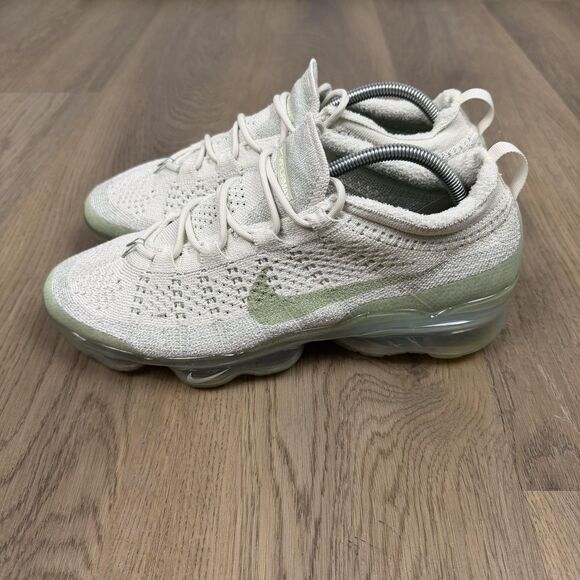 Nike Air VaporMax 2023 Flyknit Shoes Mens Size 10.5 White Running DV1678-300 main image 7